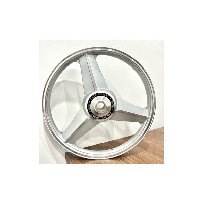 Spender Three Spoke Front 01